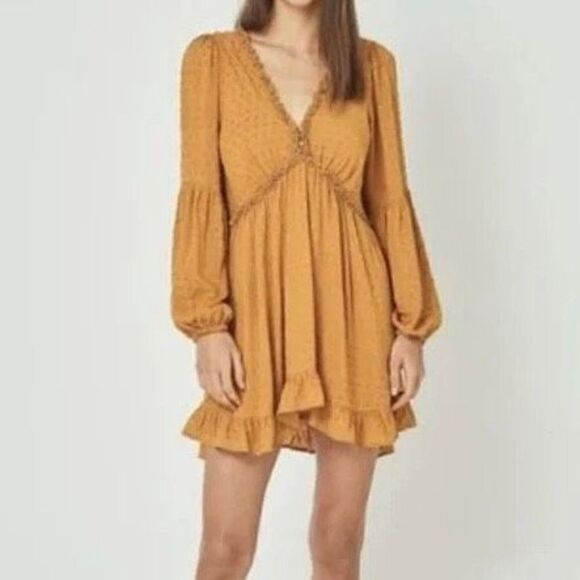 Auguste the Label Tour Ryanne Dress - Picture 1 of 11